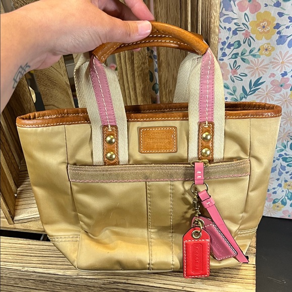 Vintage Y2K Coach Gold Tote with Pink Accents - Picture 1 of 10